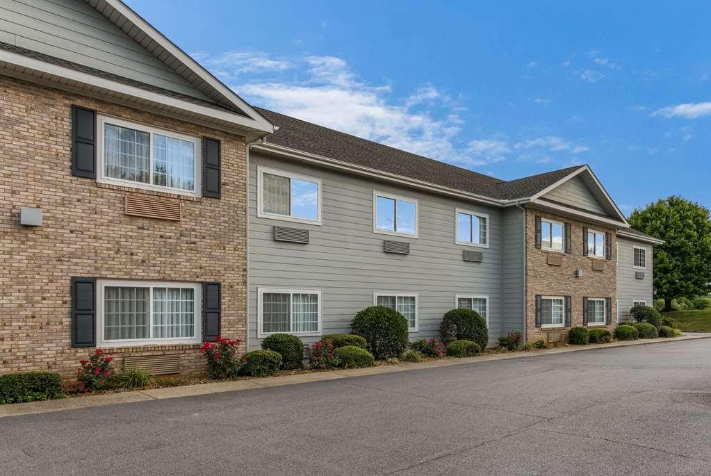 Quality Inn & Suites Hendersonville - Flat Rock Exterior foto
