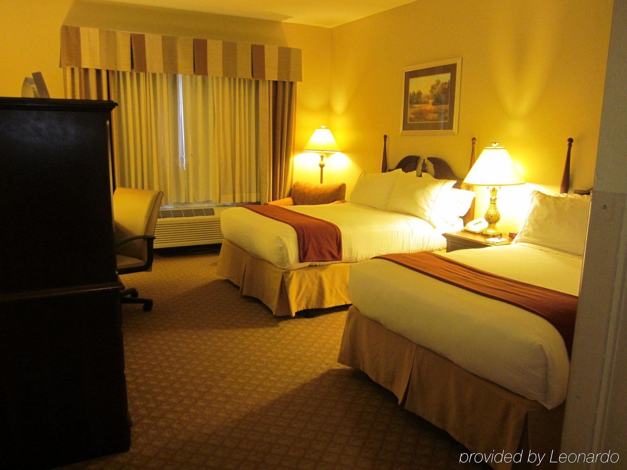 Quality Inn & Suites Hendersonville - Flat Rock Exterior foto